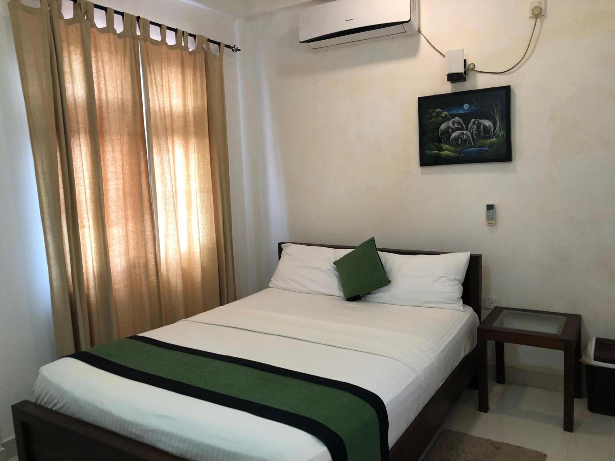 Seasons Villa Sigiriya, Sri Lanka Дамбула Екстериор снимка