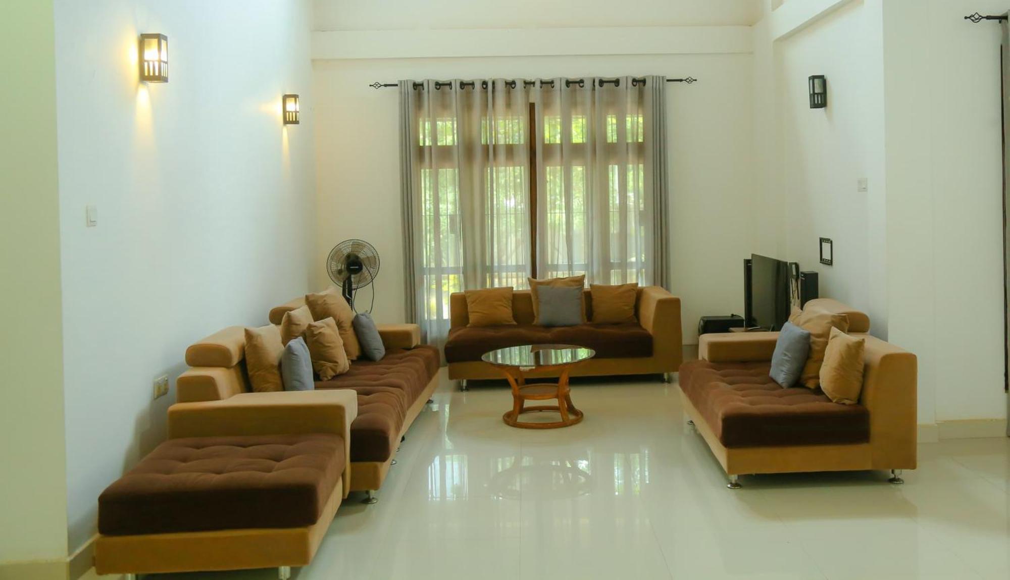 Seasons Villa Sigiriya, Sri Lanka Дамбула Екстериор снимка